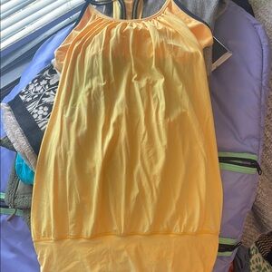 Lululemon tank top built-in bra!🌝